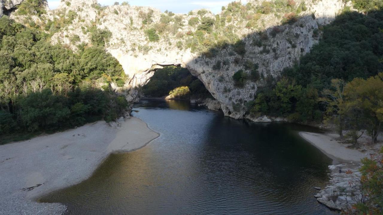 Gites Du Combeau Saint-Maurice-dʼIbie Dış mekan fotoğraf